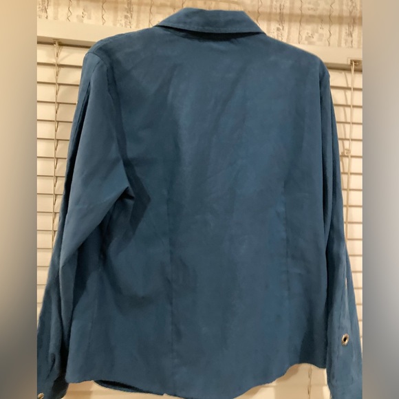 Ladies Size XL Dress Barn Teal Button Down Long Sleeve W/Detail Circles - Picture 5 of 14